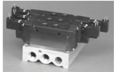 ‪   -The device pictured above is a 	 __________ . A)  Pneumatic valve B)  Industrial valve with pneumatic acturator C)  Pneumatic valve with manifold D)  Pneumatic valve actuator E)  None of the above