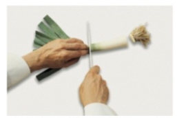 <strong>Identify the vegetable shown in the picture. </strong> A) Leek B) Kale C) Kohlrabi D) Bok choy