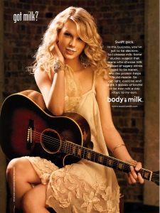   Got Milk? Ad - Got Milk?  ad shown above is an example of which type of advertising? A)  reminder institutional B)  competitive institutional C)  pioneering institutional D)  product advocacy E)  product differentiation