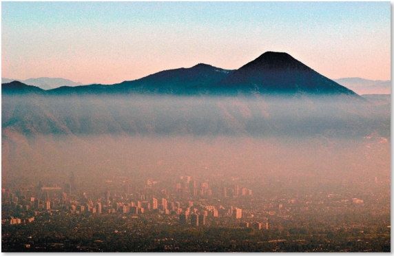 The photo provides evidence of   A) effective dispersion. B) strong eddies. C) strong dilution. D) a subsidence inversion.