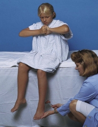 <strong>Which figure depicts a nurse performing a test for the triceps reflex?</strong> A) B) C) D)