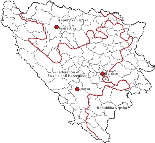 <strong>On the map of the country of Bosnia, you see a red line that signifies </strong> A)a railroad. B)a major climate divide between mountainous and flat plain. C)the divide between two separate federal regions within the country. D)a green line that separates two feuding factions in the city of Sarajevo.