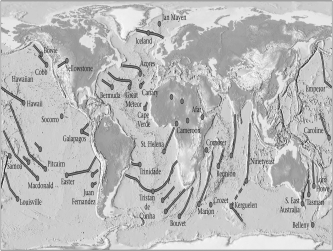 Consult the figure below.Hot-spot tracks result from moving _____________.   A)  mantle plumes B)  plates C)  hot spots D)  asthenosphere