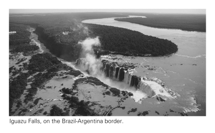 Large igneous provinces are formed by ___________,which can flow tens to hundreds of kilometers.   A)  flood basalts B)  sills C)  super plumes D)  None of the above are correct.