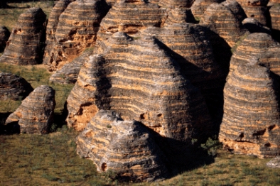 The figure below shows an excellent example of bedding.   