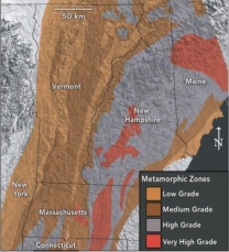 Based on the map, what is true?   A)  Metamorphic conditions were most intense in the center area and decreased toward the east and west B)  Metamorphic conditions were weakest in the center and increased toward the west and east C)  Metamorphic conditions did not vary across the area. D)  Metamorphic conditions were most intense in the west and decreased toward the east.