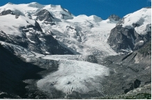 What feature will be formed by the sediment carried along the sides of this glacier?   A)  cirque B)  tarn C)  arête D)  lateral moraine E)  none of these