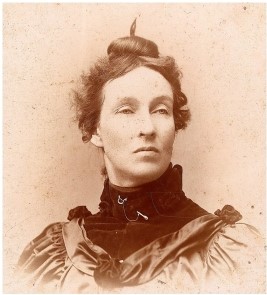 What might the phrase attributed to Mary Elizabeth Lease, raise less corn and more hell,  have referred to?   A)  That farmers should agitate more vocally for their rights B)  That farmers should form white mobs to control blacks C)  That farmers should rebel against police and local government D)  That women farmers should stop working to protest their oppression by men
