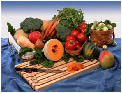 What are three good natural food sources of carotenoids?