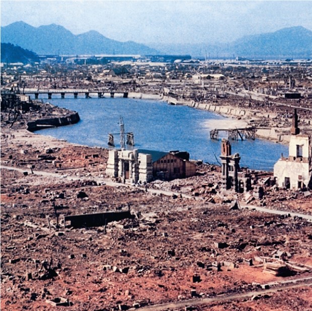 The events depicted in the photograph below were the result most directly of   A)  a popular commitment to advancing democratic ideals. B)  the transformation of the relationship between the United States and the rest of the world. C)  wartime debates over race,segregation,and the internment of Japanese Americans. D)  American industrial production and scientific advances.