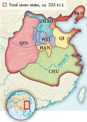 According to the map  The Warring States, 403-221 B.C.E.,  what advantage did regions such as Qin or Chu have over Han or Wei?   A)  They had more direct access to major rivers. B)  They had more direct access to the East China Sea. C)  Their relatively similar size reduced the possibility of political fragmentation. D)  Their ease of expansion gave them access to more resources.