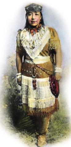 <strong> What conclusion can be made about why Paiute Indian reformer Sarah Winnemucca wore this type of outfit on her speaking tours?</strong> A) She wanted to highlight the harmful effects of assimilation on Native Americans. B) She wanted to show people what traditional Paiute clothing and jewelry looked like. C) She wanted to draw attention to her lectures on the plight of Native American women. D) She wanted to make the public aware that she was a true Indian princess like Pocahontas.
