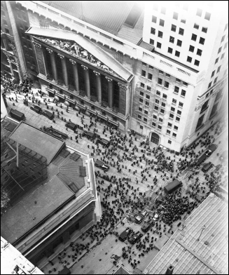     -What do James Rosenberg's etching Oct. 29 Dies Irae (Day of Wrath)  1929 and the photograph taken on Wall Street that day convey about Black Tuesday? A)  Both images reflect the hardships that the stock market had on rural Americans. B)  Both images show that investors leapt to their deaths from city skyscrapers after the crash. C)  Both images capture the frenzied panic that swept Wall Street after the stock market crash. D)  Both images indicate that the United States was merely facing a minor economic recession.