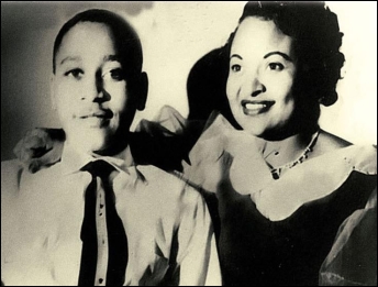 <strong> Why did the black Northern press choose to pair the image of Emmett Till's battered corpse with that of a smiling image of him with his mother Mamie Till-Bradley?</strong> A) They wanted to convince the Mississippi jury to convict Till's murderers. B) They wanted to outrage their audience by showing how an innocent young boy was savagely beaten to death by racists. C) They wanted to caution their audience of what could happen to African Americans in the South if they were too forward with white people. D) They wanted to warn their audience of what could happen to anyone who played an active role in the Civil Rights Movement in the South.
