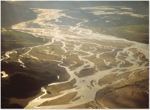   What kind of stream channel is visible here? A) Laminar channel B) Braided channel C) Meandering channel D) Overflow channel