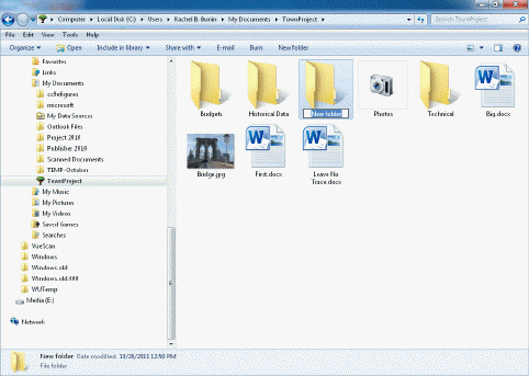   As shown in the accompanying figure, folders within folders are ____ folders. A)  buffer B)  root C)  nested D)  extended
