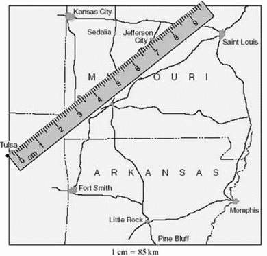 Use the map given below to find the approximate air distance between Tulsa and Jefferson City.   A)  1,208 km B)  1,293 km C)  60.4 km D)  604 km E)  754 km