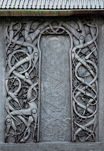 <strong> The persistence of the artistic tradition of which people is evident in the intertwining animal and plant motifs of this object?</strong> A) Byzantines B) Vikings C) Ottonians D) Visigoths