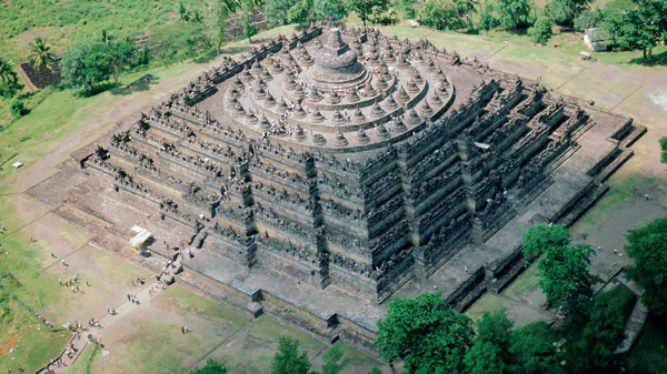 <strong> What site appears in this image?</strong> A) Angkor Wat, Cambodia B) Ananda Temple, Myanmar C) Borobudur, Java D) Vishvanatha Temple, Khajuraho