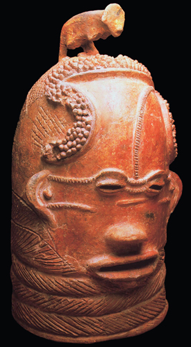 <strong> What is the date of the Lydenburg heads, as determined by radiocarbon testing?</strong> A) 500 BCE B) 1000 CE C) 500 CE D) 1000 BCE