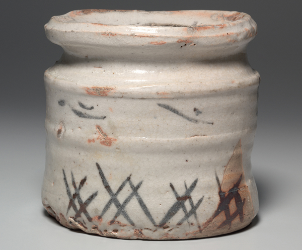 <strong> What term is used to describe this tea-ceremony water jar of the Momoyama period?</strong> A) Tokonoma B) Mingei C) Byobu D) Kogan