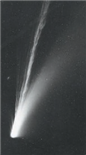   The tail on the right side of the photo is the dust tail.<div style=padding-top: 35px> 